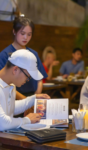 hình không gian tại GoldShip
